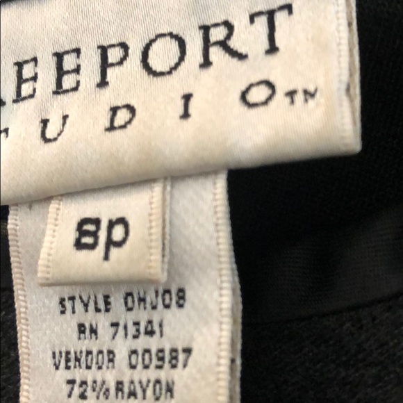 Freeport Studio By L. L. Bean 2 Piece Gray Suit - Picture 16 of 16